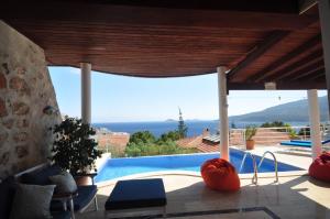 Amazing Seafront 4 bedrooms villa in Kalkan centre