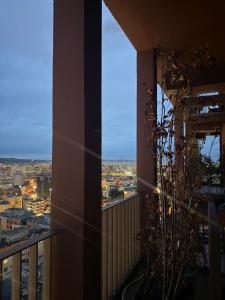 Skyline 18 City View Apartment, Balcony & Parking