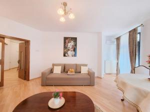 Belle Epoque Victoriei Apartment