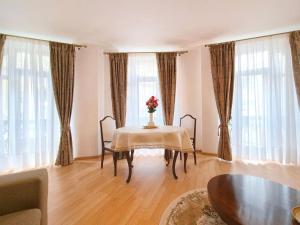 Belle Epoque Victoriei Apartment