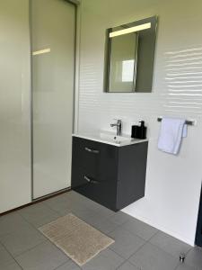 Studio cosy avec piscine chauffée & terrasse