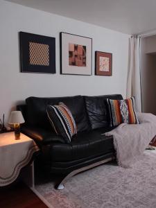 Prime Downtown Toronto - Cozy 1BR - Private Entry