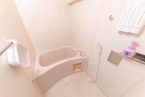 Oyadoya Tenpaku 名古屋まで車27分 12歳以下お子様無料 最大6名 施設前無料駐車場1台あり