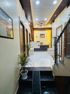 Shri Hari Guest House By VM Stays Near Kaal Bhairav Mandir