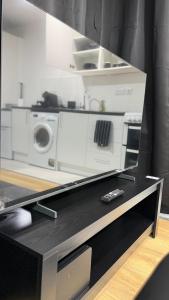 One Bedroom Apartment - Near Wembley