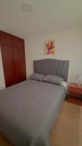 Apartmento cerca al aeropuerto y a la embajada