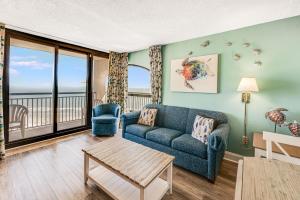 Beautifully Decorated Condo with Amzing Ocean View