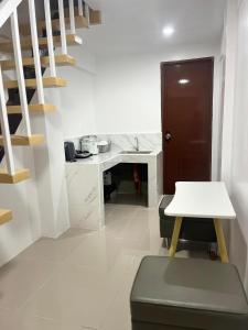 K and E transient loft house