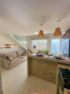 Apartamento a poucos passos da Praia do Peró