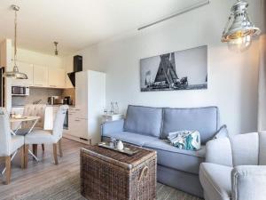 Relaxing Stay by Lübeck Bay
