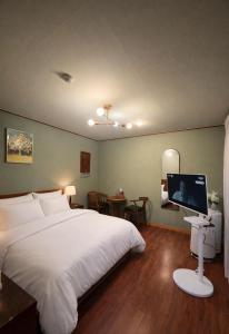 Gangneung Wheel Hotel