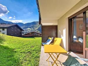 Appartement confortable, terrasse - 6 pers. - FR-1-459-258
