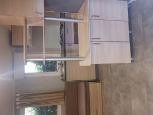 Mobil home confortable, clim - 6 pers. - API-1-52-2207