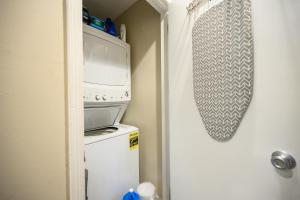 The Islander- Luxurious Island Oasis