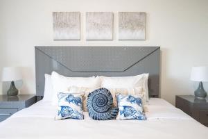 Brand New Lux condo on 29th floor in Brickell