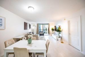 Brand New Lux condo on 29th floor in Brickell