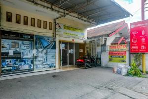 RedDoorz At Jalan Japaris Medan