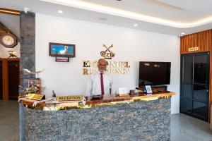 Emmanuel Residency by Alaya Stays, Kochi