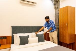Emmanuel Residency by Alaya Stays, Kochi