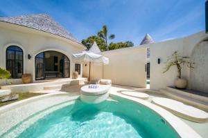 Lavi Villas Nyang Nyang