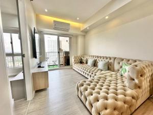 Minimalist 2 Bedroom condo unit near Pasig City