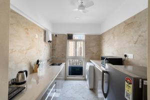 Delphi 2BHK - Calm Comfort Minutes from BKC