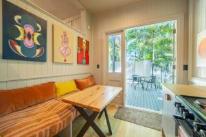 Vana - Charming & Spacious Rainforest Studio - Mullumbimby - Recent renovation