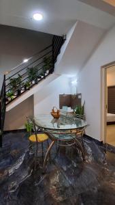 Welcome to Vyttila Eroor Only 2Km Distance to Vyttila Hub