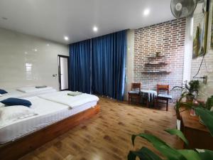 Hugo Homestay
