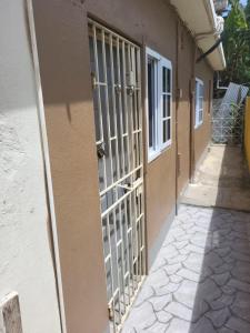 Enchanted Hostel Ocho Rios