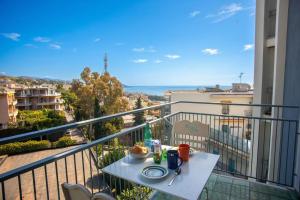 Bilocale Vista Mare con Piscina - Happy Rentals