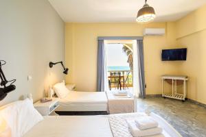 Beachfront Nest Memi Koroni-Seaheaven House A3