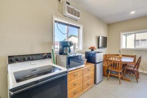 Ozark Mountain Launchpad! Cabin with Fishing On-Site