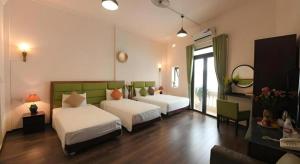 Old Quarter Family Hotel