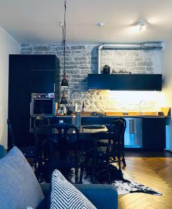 Stylish City aprtm w parking