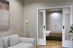 Premium Kolonaki Suite by Lumen Living