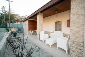 Το Σπίτι Τις Αγνής