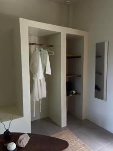 Palm Terrace Suites By Lumaya