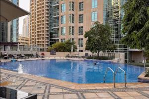 FIRST CLASS 3BR Burj Khalifa & Fountain Views