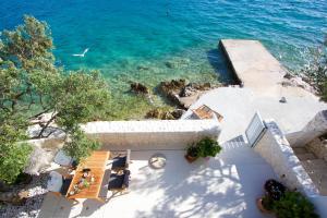 Casa Mano Tribunj with beach