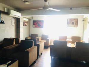 Sunshine Hotel