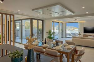 Villa Armonia Blue