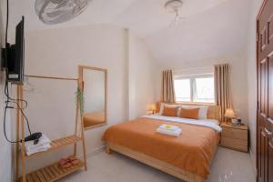 Nhà nguyên căn 4 phòng ngủ