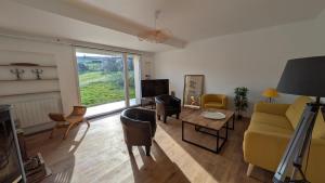 Villa avec piscine - vue sur le pic du midi, pleine nature & calme - 8 personnes