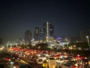 Galaxy Blue Sapphire with balcony