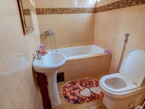 Ngao Apartments One Bedroom,Pool,Mountain View and WiFi Arusha