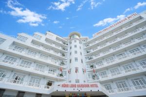 Hung Long Heritage Cat Ba Hotel