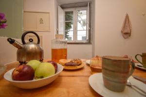 Seaside Family Townhouse - 100m from the sea!