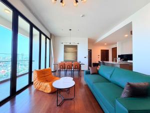 Homies Dedge Thao Dien Luxury Apartment