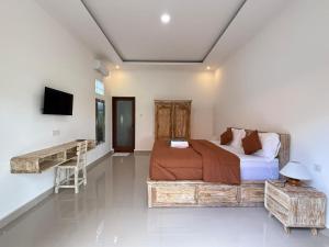 Puri Riverside by Magno